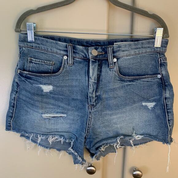 Blank NYC Wedge Shorts Distressed Denim Cutoff Shorts women’s Size 28 - Picture 5 of 11